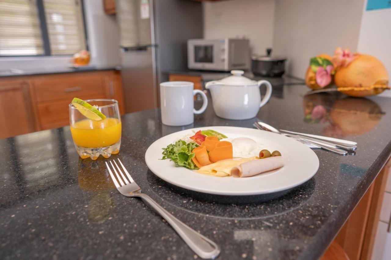 Kolibri Holiday Apartments Виктория Экстерьер фото